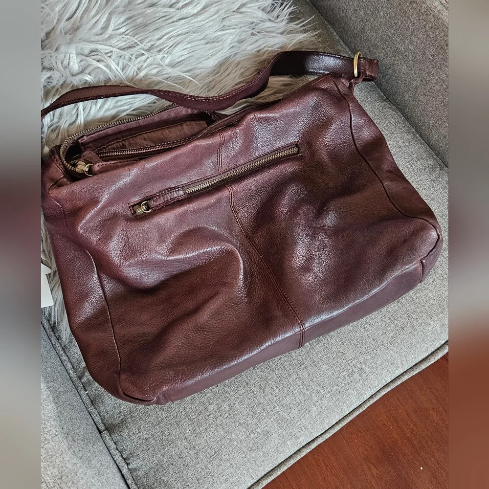 Fiori Di Firenze Italian leather bag Burgandy